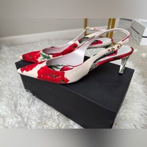 NIB Dolce Gabbana Floral Print charmeuse Women's Canvas Slingback Pumps Sz 40